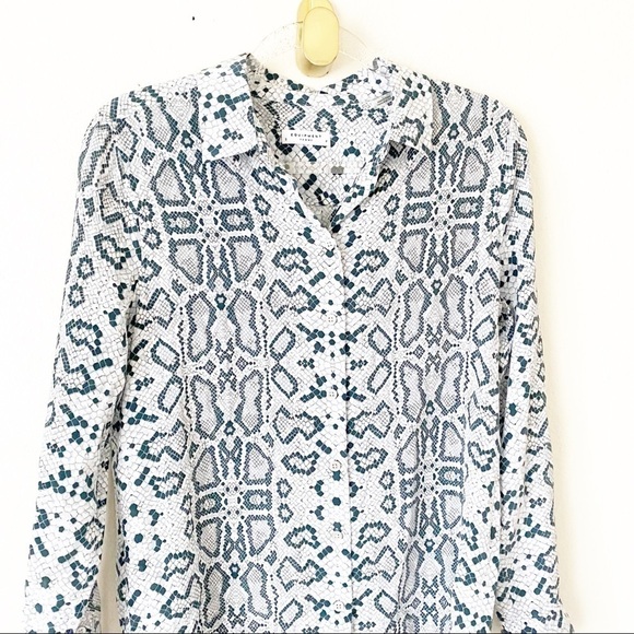 Equipment Essential Python Print Silk Shirt size small - Picture 12 of 16